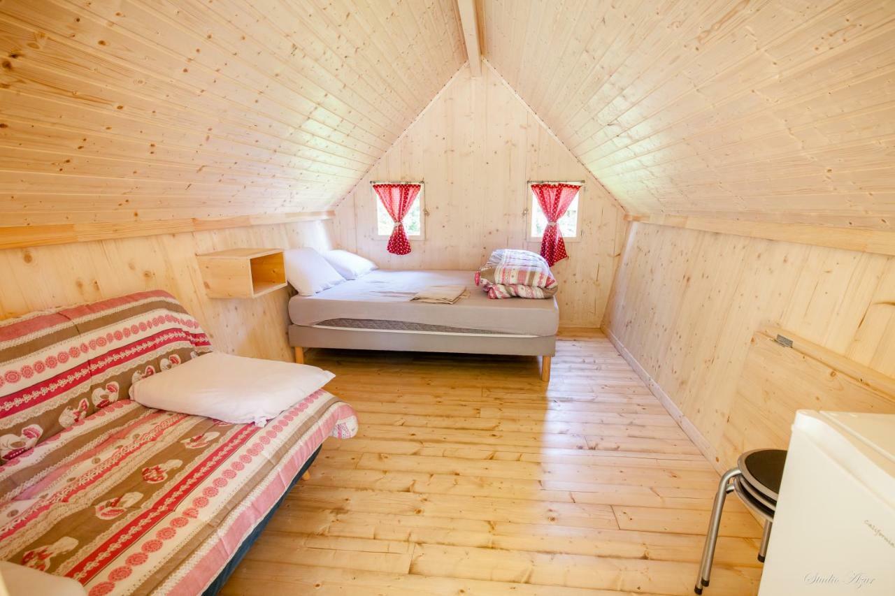 Camping de Tournus - Drole de cabane Extérieur photo