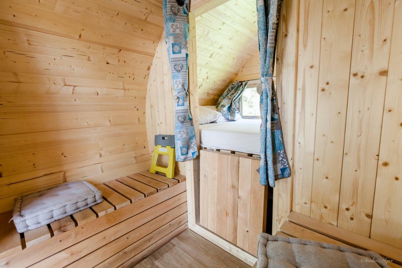 Camping de Tournus - Drole de cabane Extérieur photo